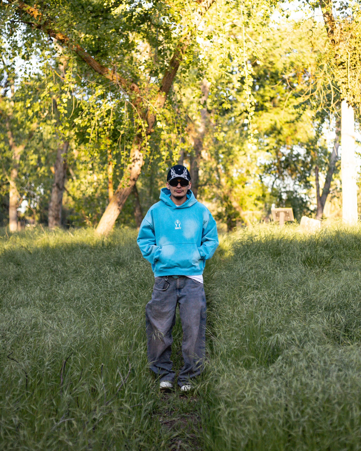 LIGHT BLUE WASHED HOODIE